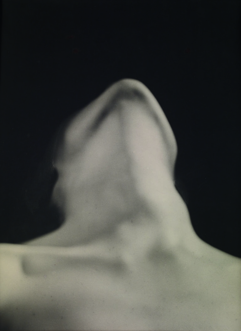 Man Ray, Anatomies, 1930, © Man Ray 2015 Trust / Adagp, Paris 2019 ; Image Collection privée, courtesy Association Internationale Man Ray Photo Marc Domage